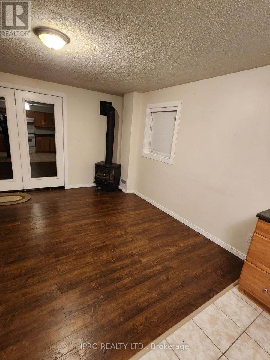 276 Watson Parkway N, Guelph, Ontario  N1E 7J5 - Photo 14 - X12105392