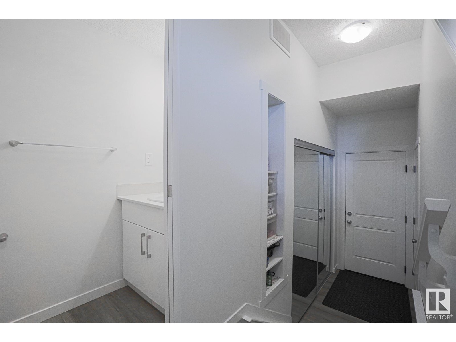 Property at #41 850 SECORD BV NW image 4