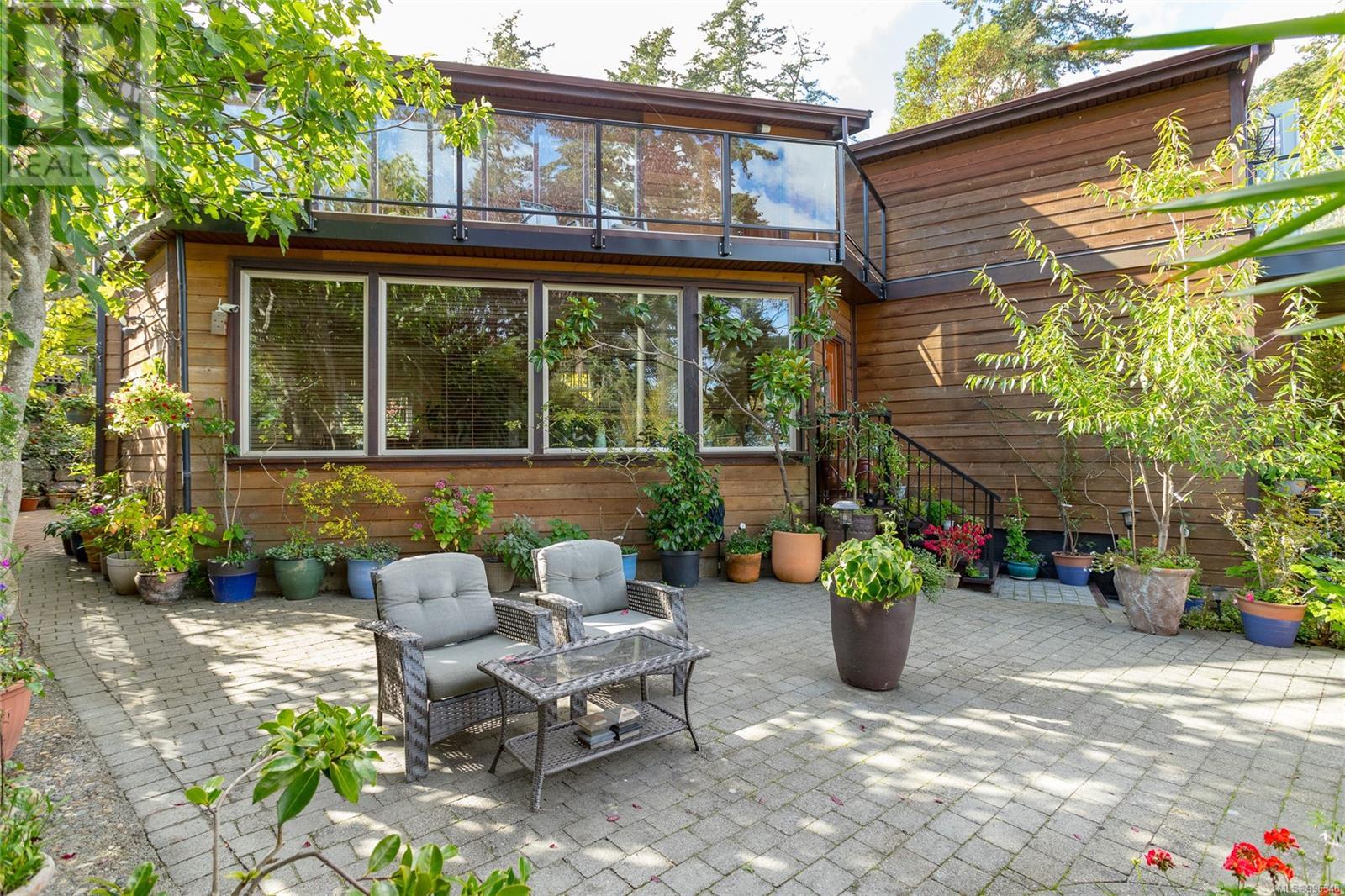 Property at 4572 Cordova Bay Rd image 1