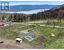 716 Petterson Road West Kelowna Estates