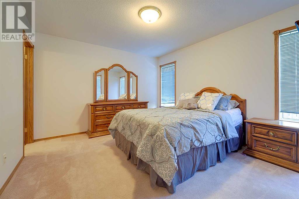 71 Pickwick Lane  S, Lacombe, Alberta  T4L 1T4 - Photo 14 - A2197749