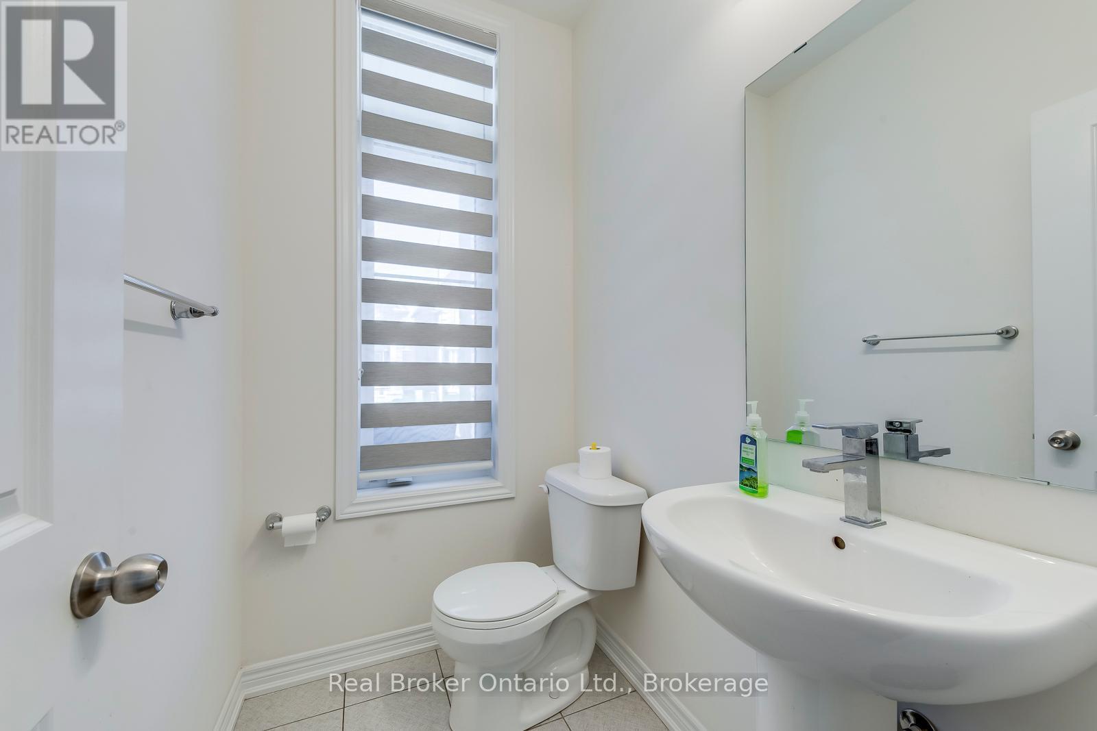 3131 Goodyear Road, Burlington, Ontario  L7M 0Z9 - Photo 14 - W12105471