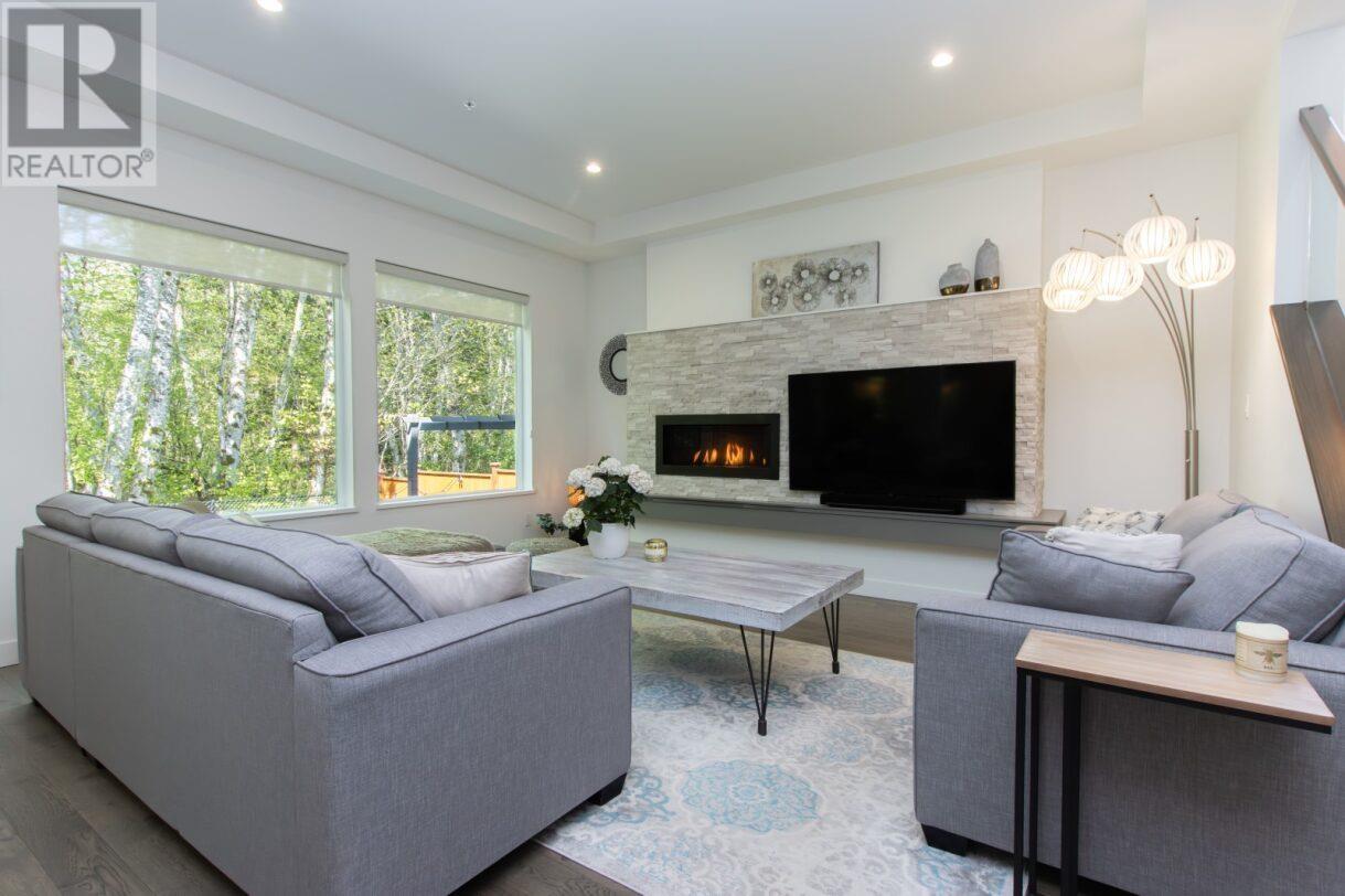 39253 Falcon Crescent, Squamish, British Columbia  V8B 0V8 - Photo 13 - R2994579