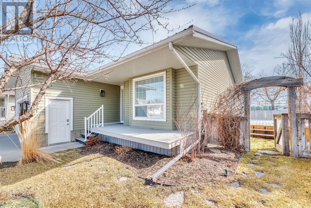 1016 17 Street Se, High River, Alberta  T1V 1P9 - Photo 2 - A2212452