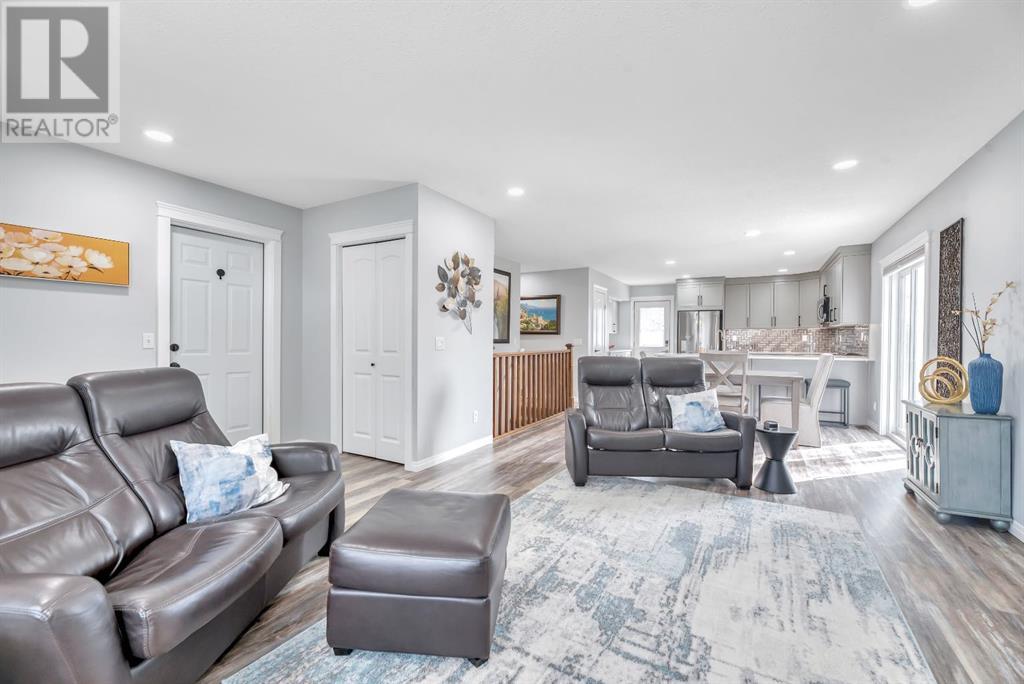 1016 17 Street Se, High River, Alberta  T1V 1P9 - Photo 8 - A2212452