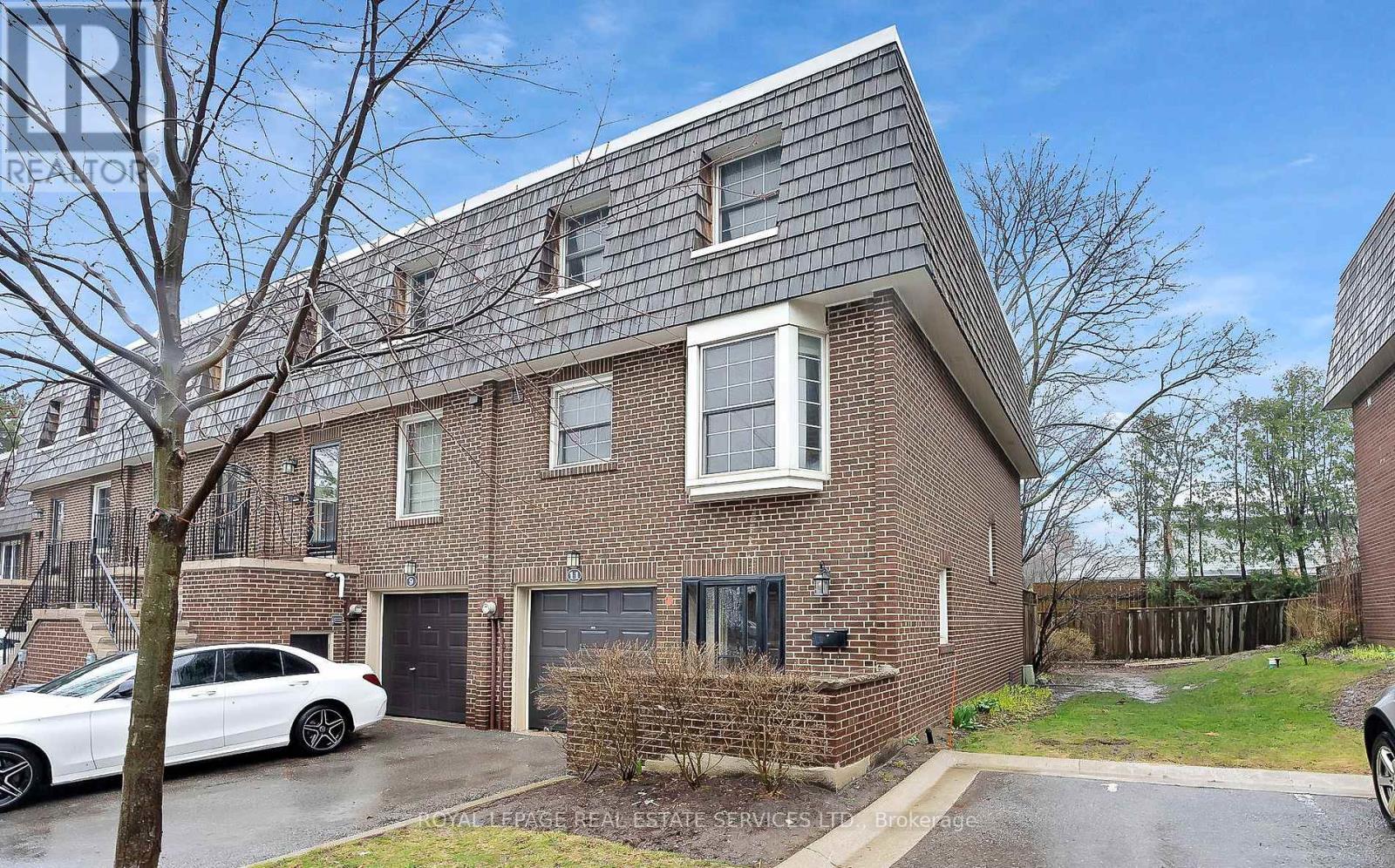 Property at 43 - 11 STONEDALE PLACEWAY image 2