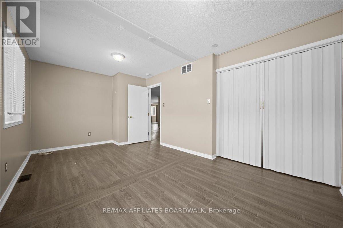 3360 Wilhaven Drive, Ottawa, Ontario  K4C 1K4 - Photo 20 - X12105468