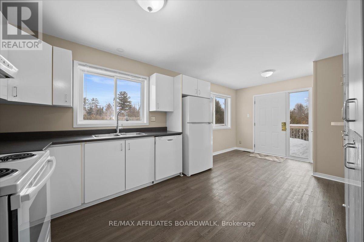 3360 Wilhaven Drive, Ottawa, Ontario  K4C 1K4 - Photo 21 - X12105468