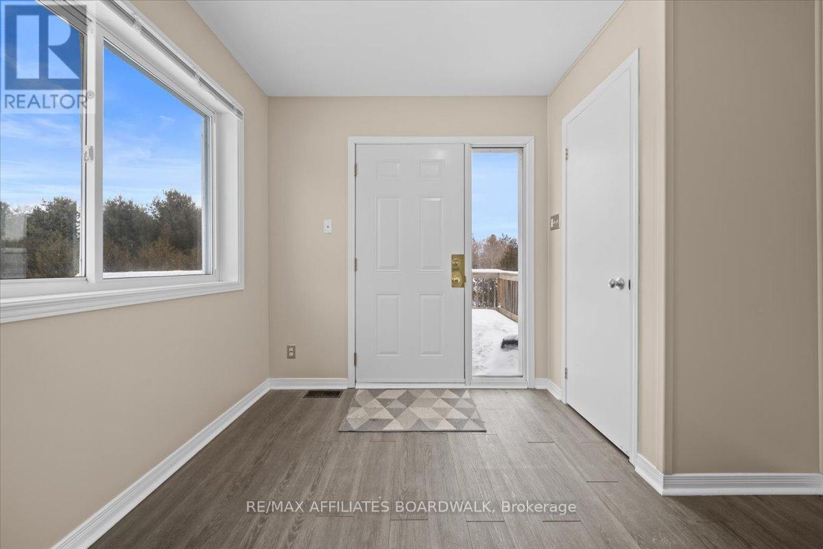3360 Wilhaven Drive, Ottawa, Ontario  K4C 1K4 - Photo 24 - X12105468