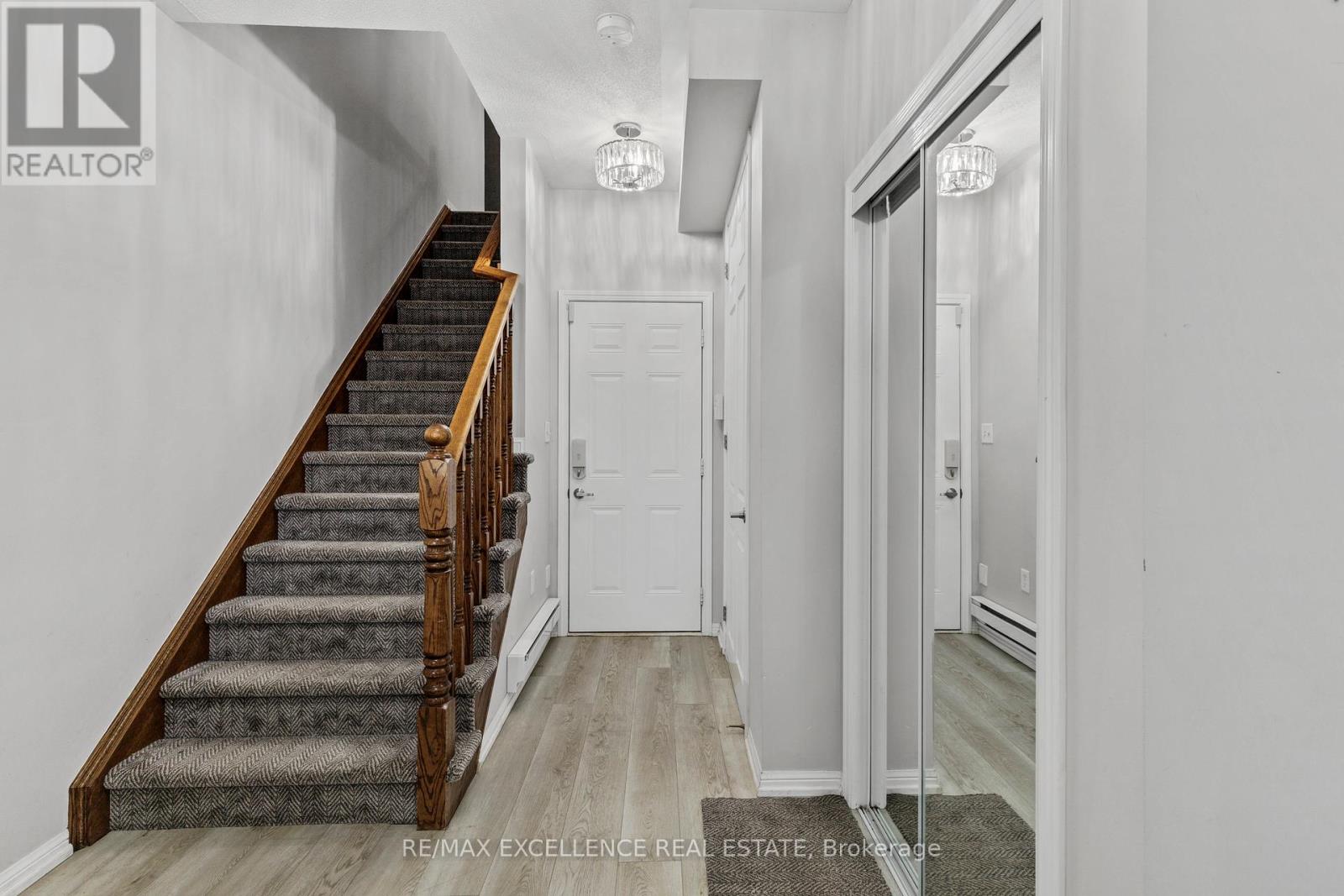 29 - 2614 Dashwood Drive, Oakville, Ontario  L6M 0K5 - Photo 8 - W12105474