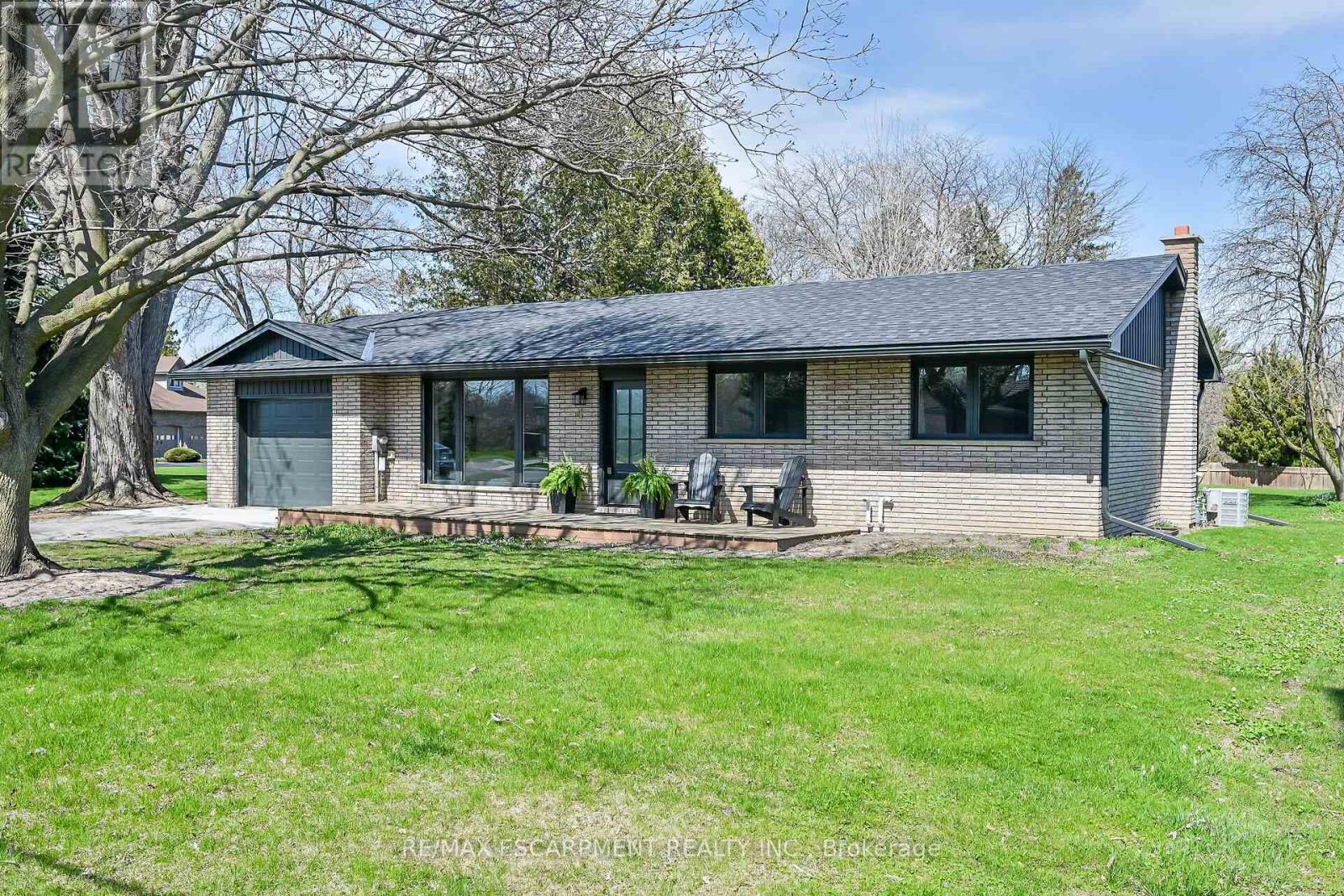 Property at 4 RYERSE CRESCENT image 1