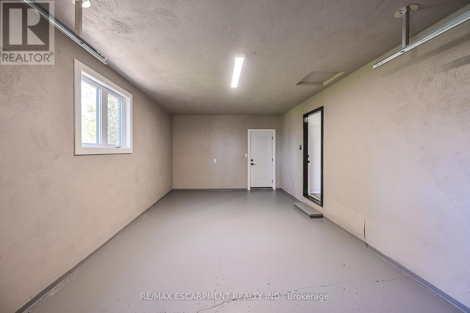 4 Ryerse Crescent, Norfolk, Ontario  N0A 1N6 - Photo 36 - X12105484
