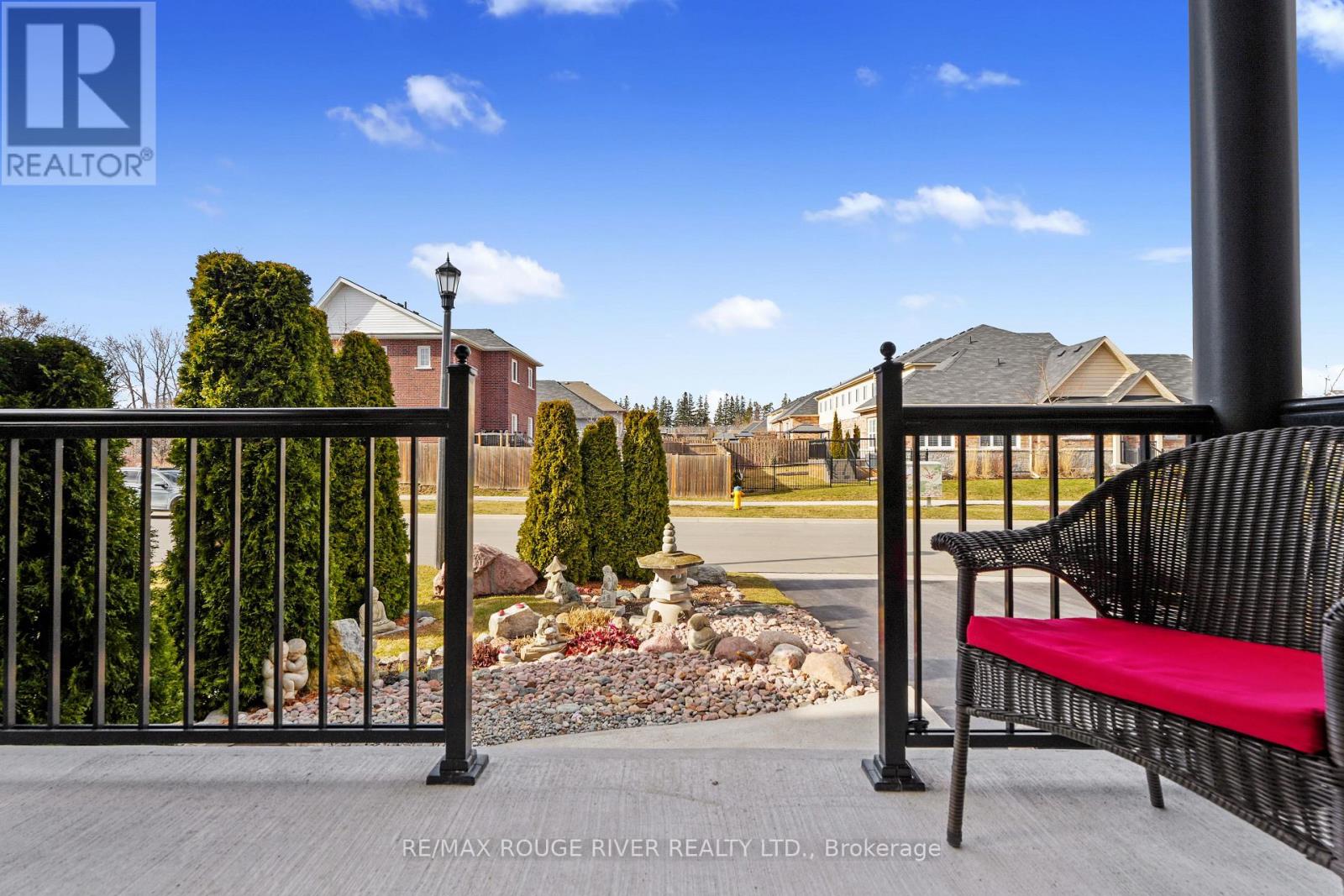 Property at 378 LONSBERRY DRIVE image 2