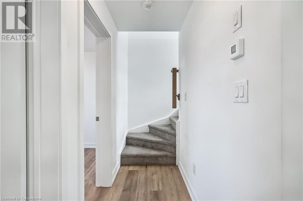 4263 Fourth Avenue Unit# 212, Niagara Falls, Ontario  L6P 1H8 - Photo 6 - 40721567
