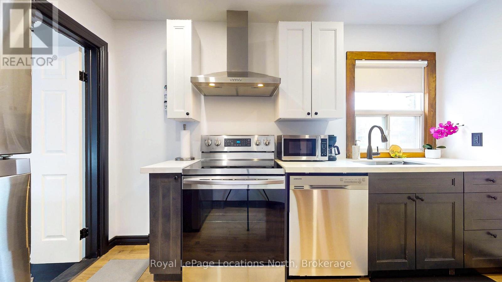 452 Hurontario Street, Collingwood, Ontario  L9Y 2M9 - Photo 24 - S12105581