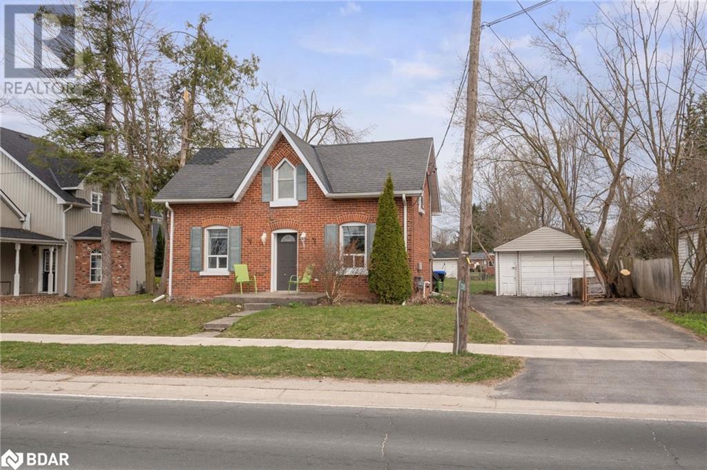 Property at 2088 VICTORIA Street image 2