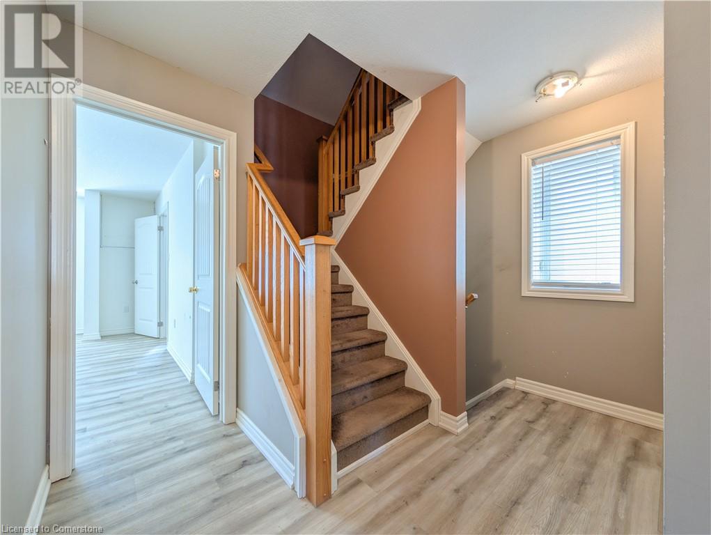 542 Isaiah Crescent, Kitchener, Ontario  N2E 0B4 - Photo 13 - 40714914