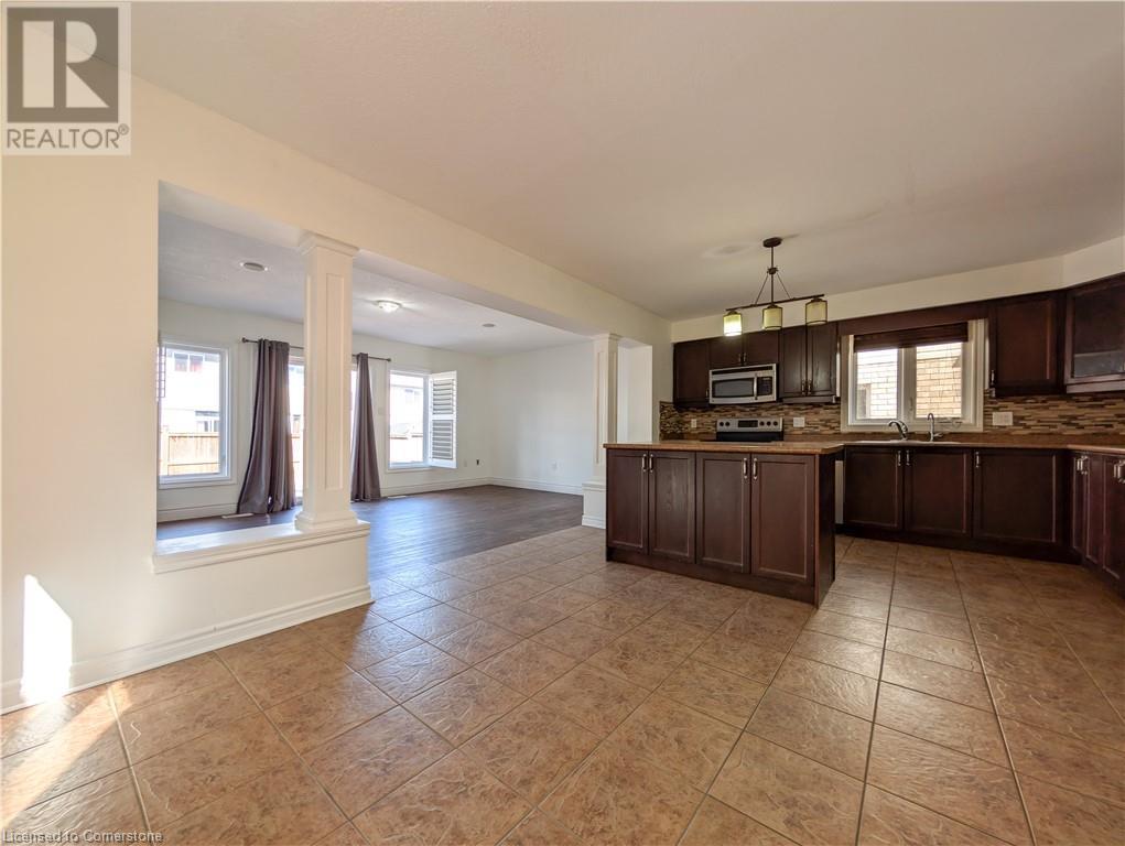 542 Isaiah Crescent, Kitchener, Ontario  N2E 0B4 - Photo 8 - 40714914