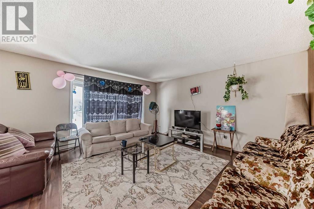 4023 44 Avenue Ne, Calgary, Alberta  T1Y 6G6 - Photo 17 - A2192226