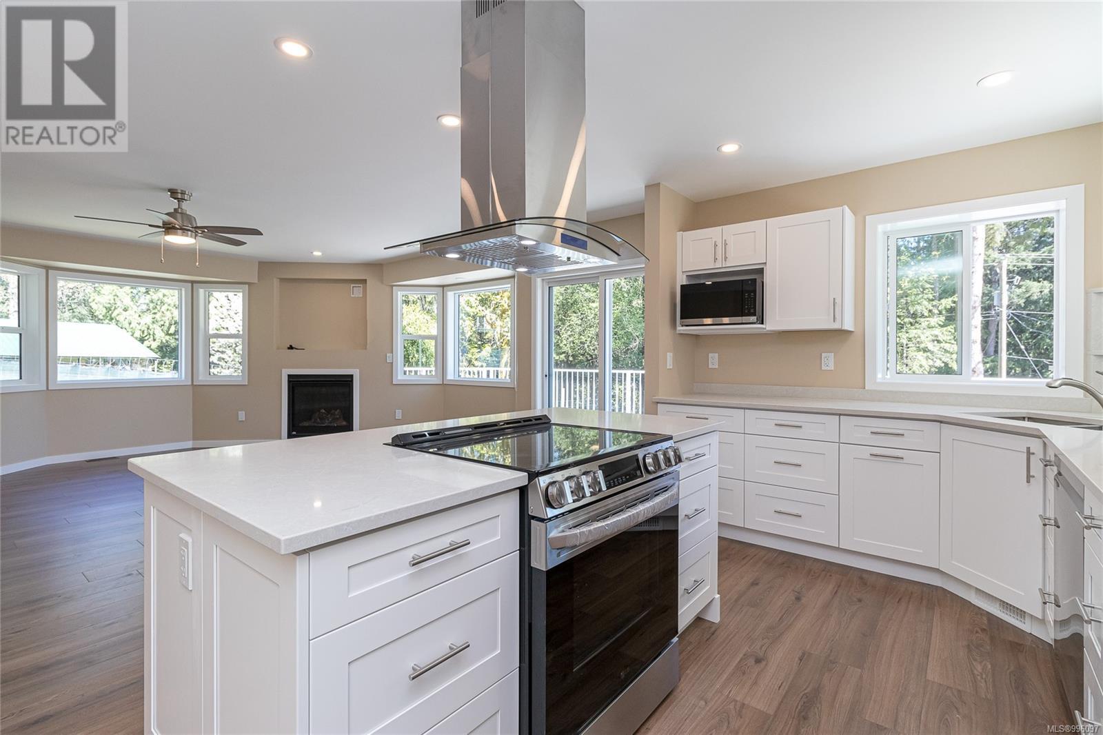 Property at 2582 Shawnigan Lake Rd image 3