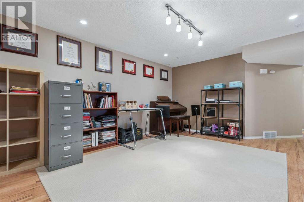 15168 Prestwick Boulevard Se, Calgary, Alberta  T2Z 3W1 - Photo 41 - A2214266
