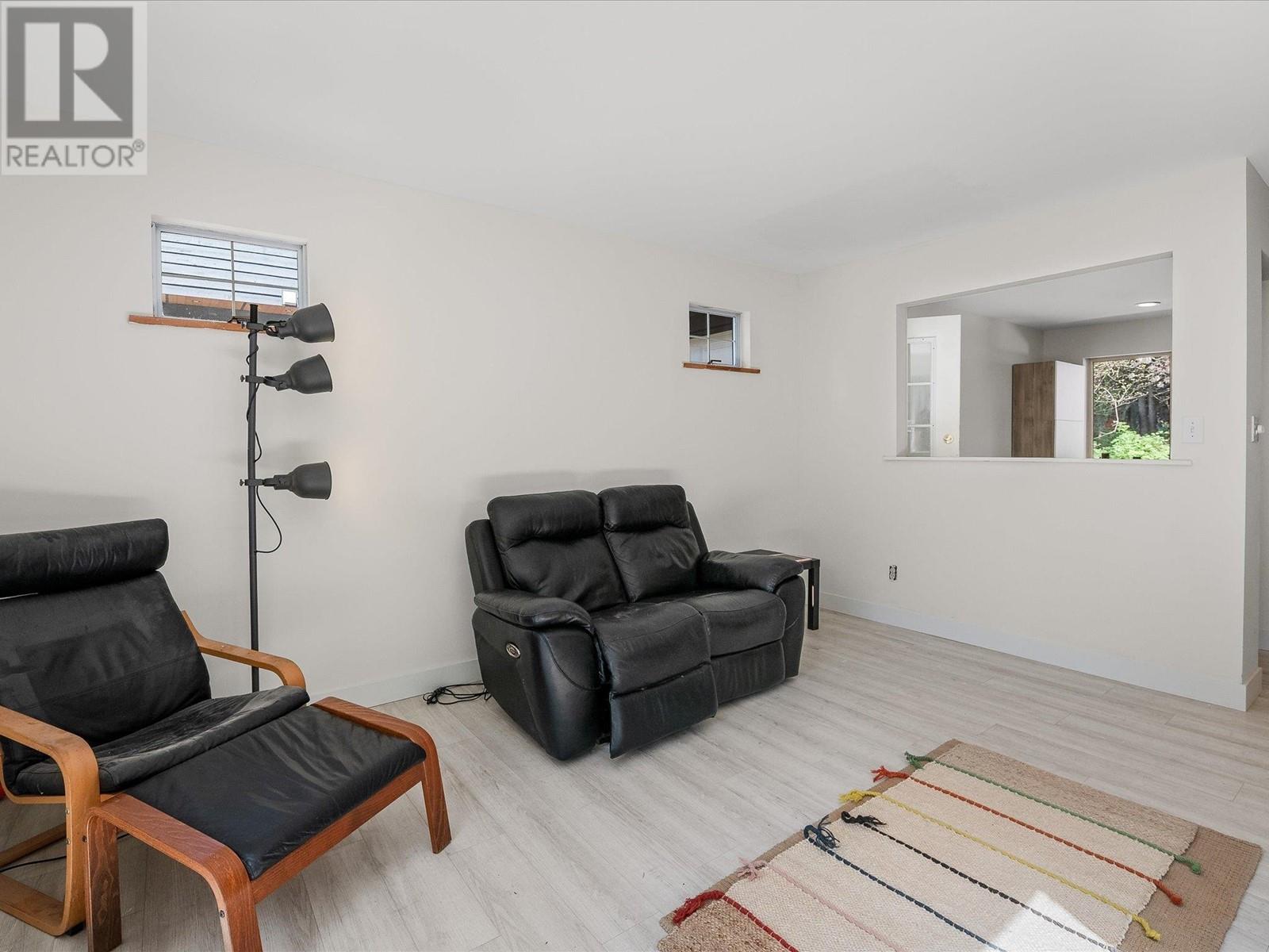 Property at 40624 PERTH DRIVE image 5