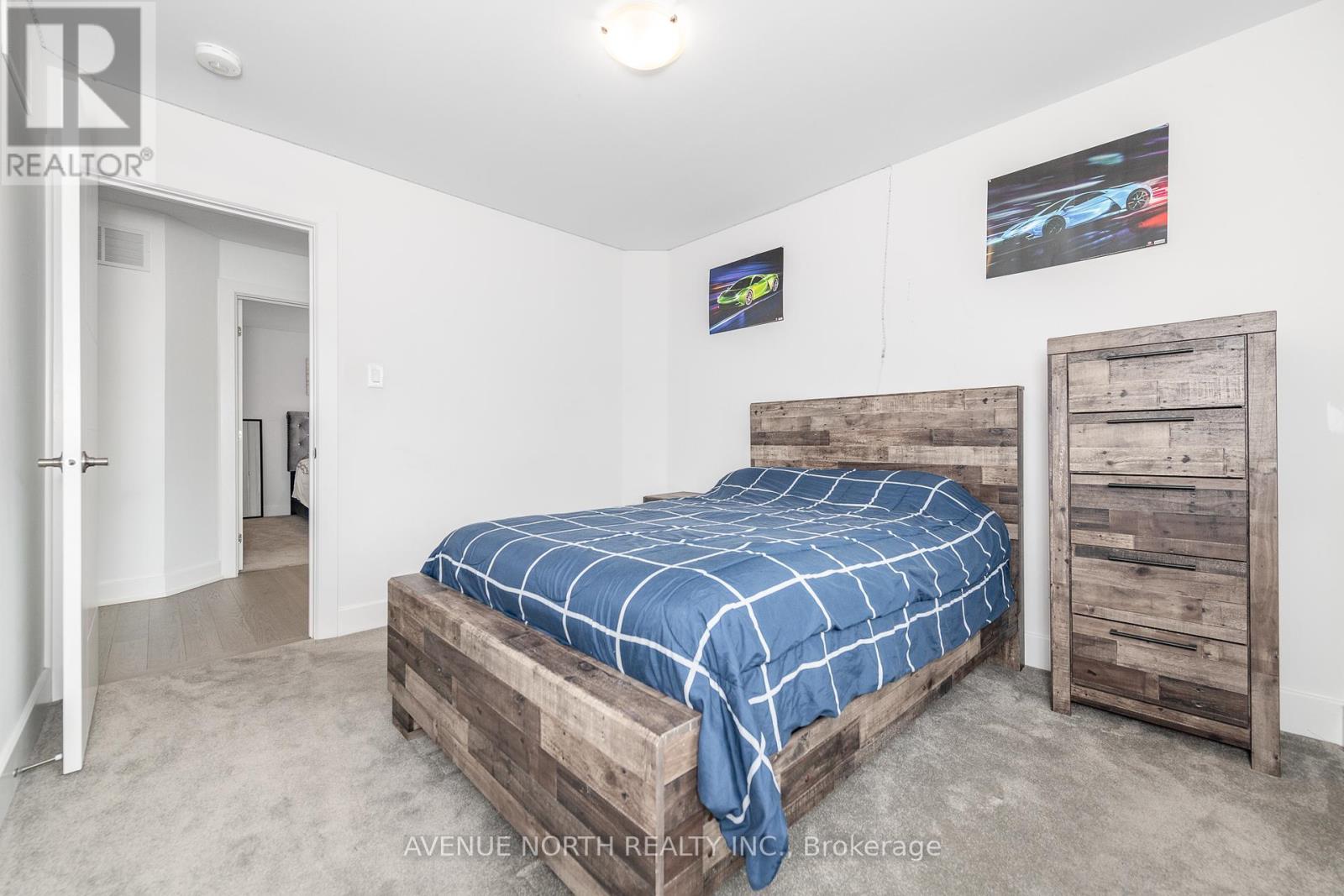 736 Fiddlehead Street, Ottawa, Ontario  K1T 0L3 - Photo 38 - X12105625