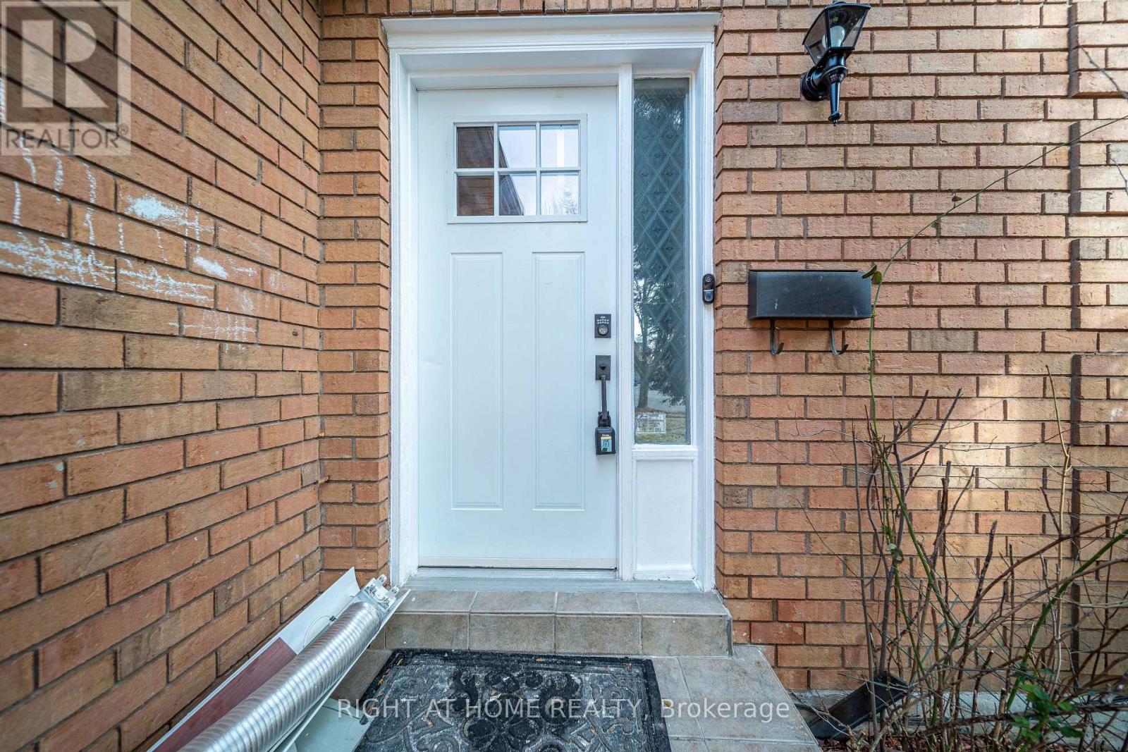 Property at 21 MCBRIEN COURT image 4