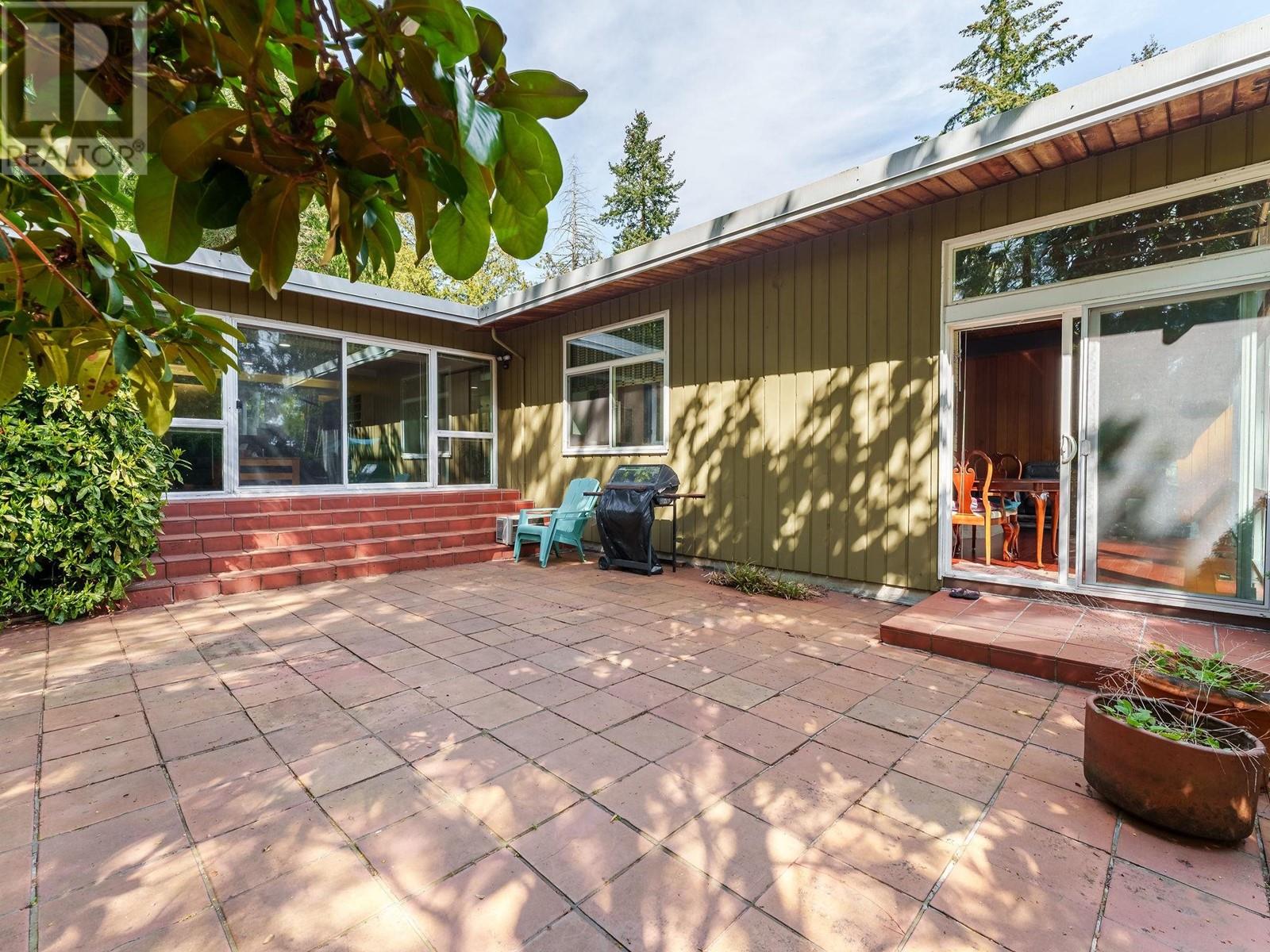 3975 Southwood Street, Burnaby, British Columbia  V5J 2E8 - Photo 8 - R2994595