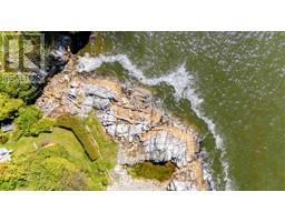 5252 Marine Drive, West Vancouver, Ca