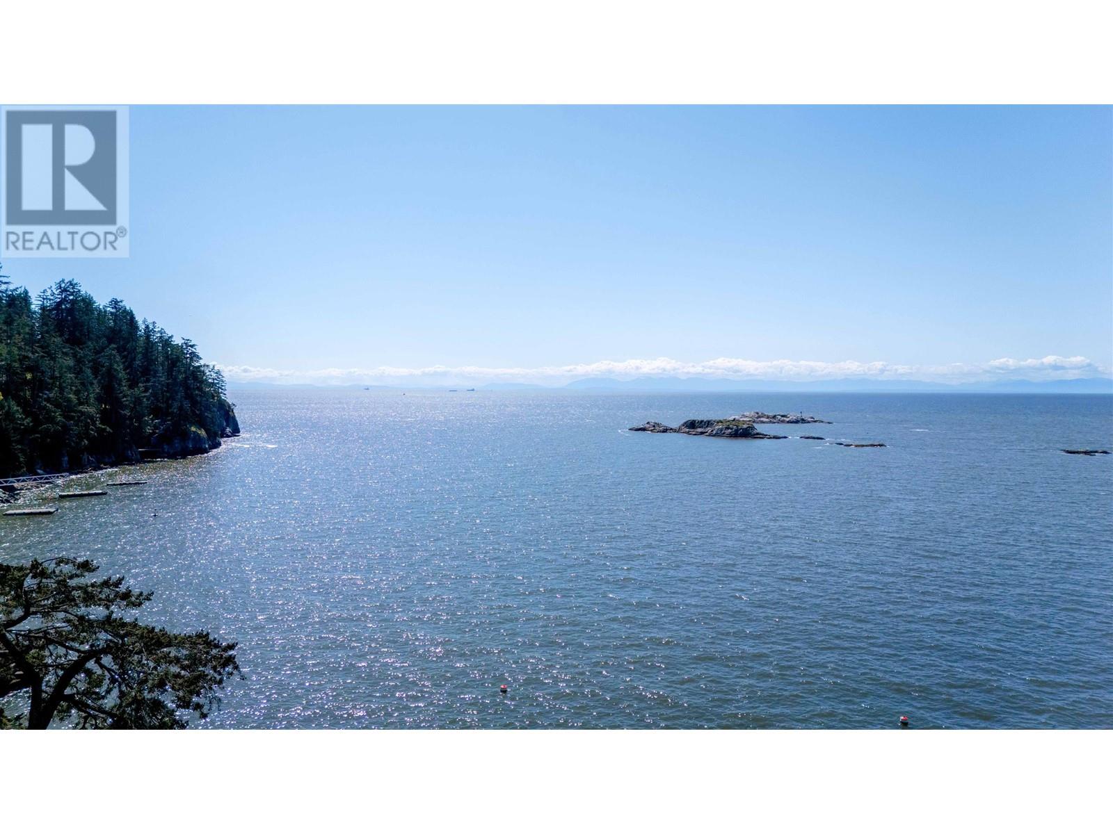 Property at 5252 MARINE DRIVE image 4