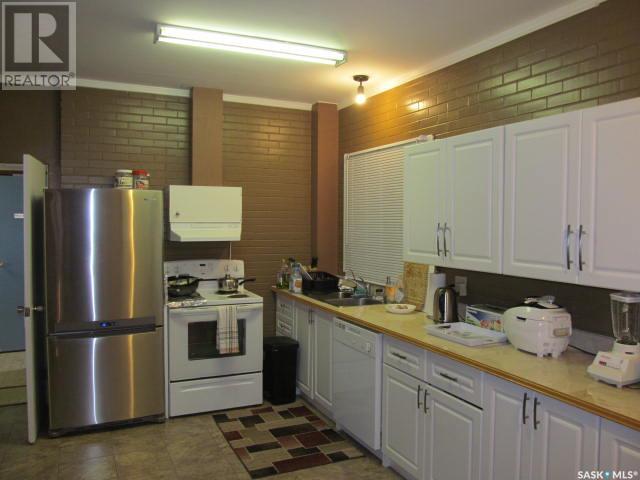 483 3rd Avenue W, Shaunavon, Saskatchewan  S0N 2M0 - Photo 12 - SK003762