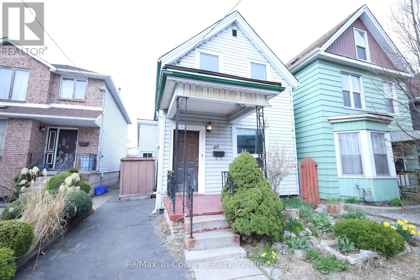 Property at 49 ROSEMONT AVENUE image 1