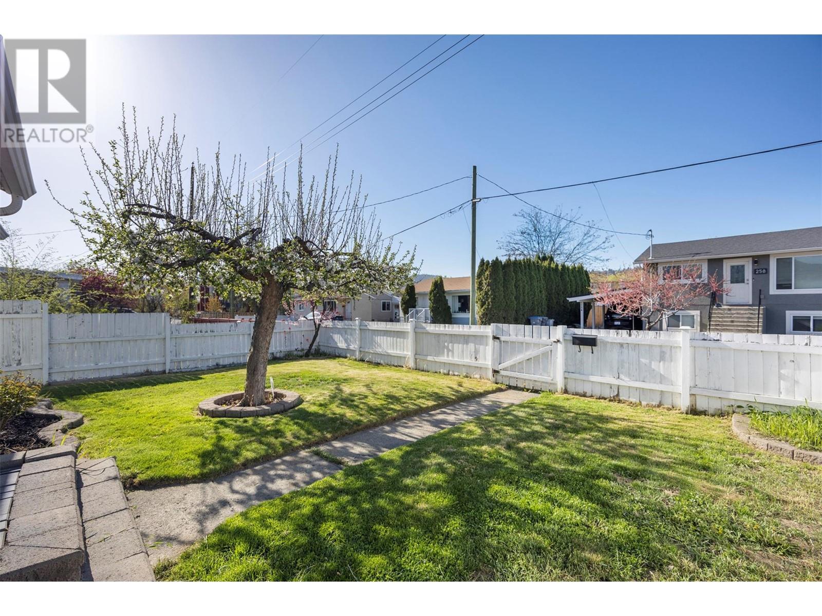 Property at 259 LARCH Avenue image 5