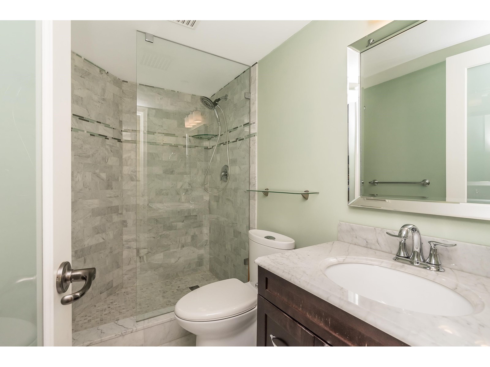 2101 13880 101 Avenue, Surrey, British Columbia  V3T 5T1 - Photo 11 - R2994637
