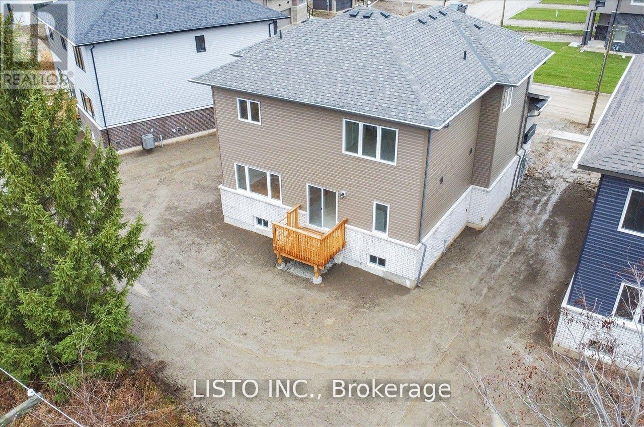 3763 Sunbank Crescent, Severn, Ontario  L3V 8N2 - Photo 34 - S12105687