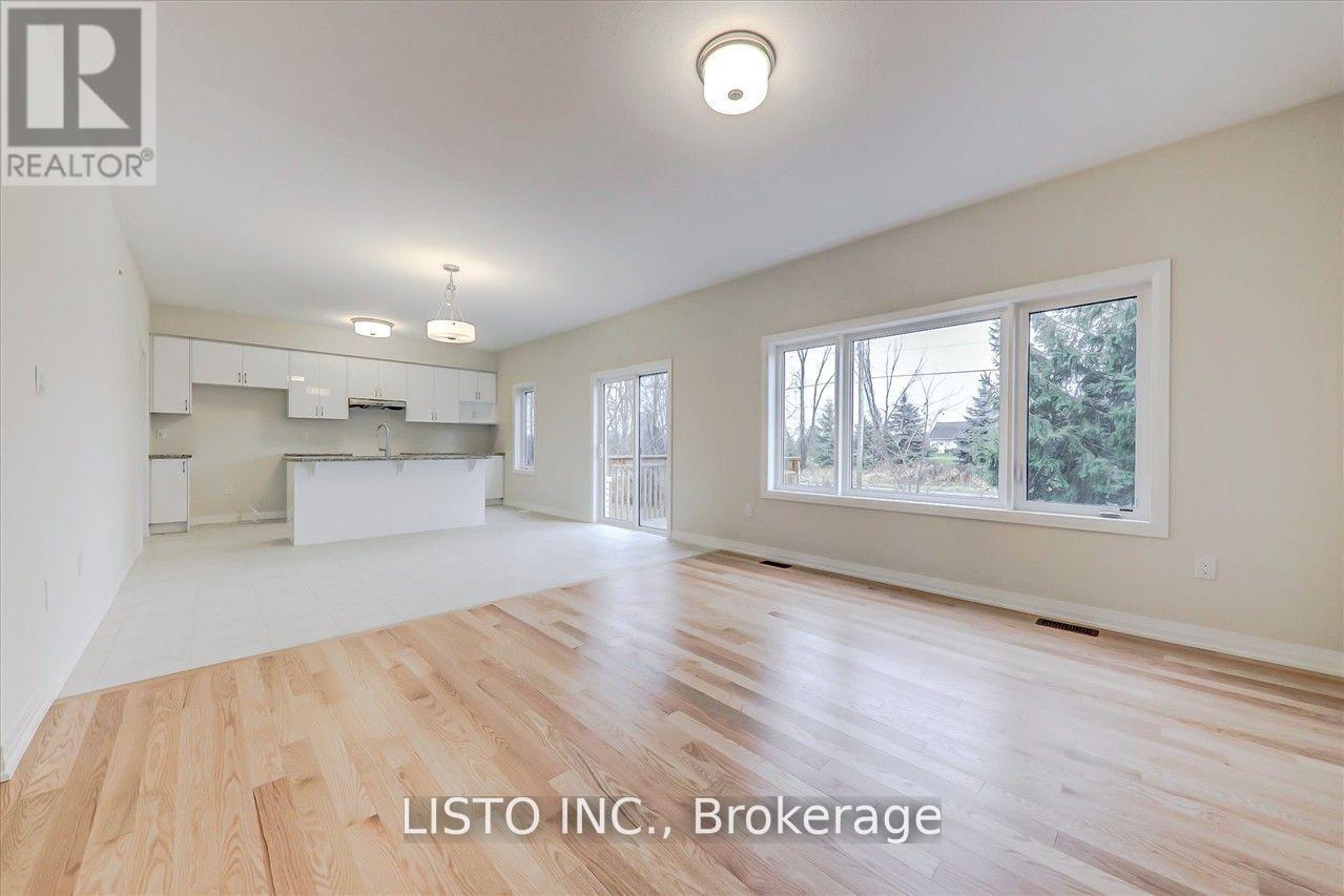 3763 Sunbank Crescent, Severn, Ontario  L3V 8N2 - Photo 7 - S12105687