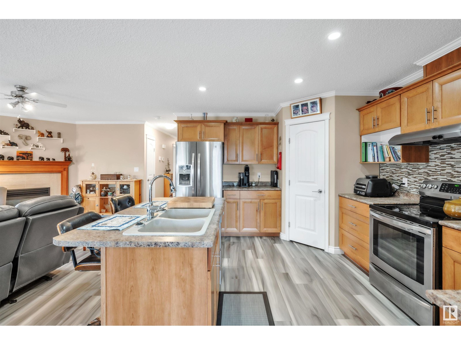 Property at 4501 Snowbird LN image 3