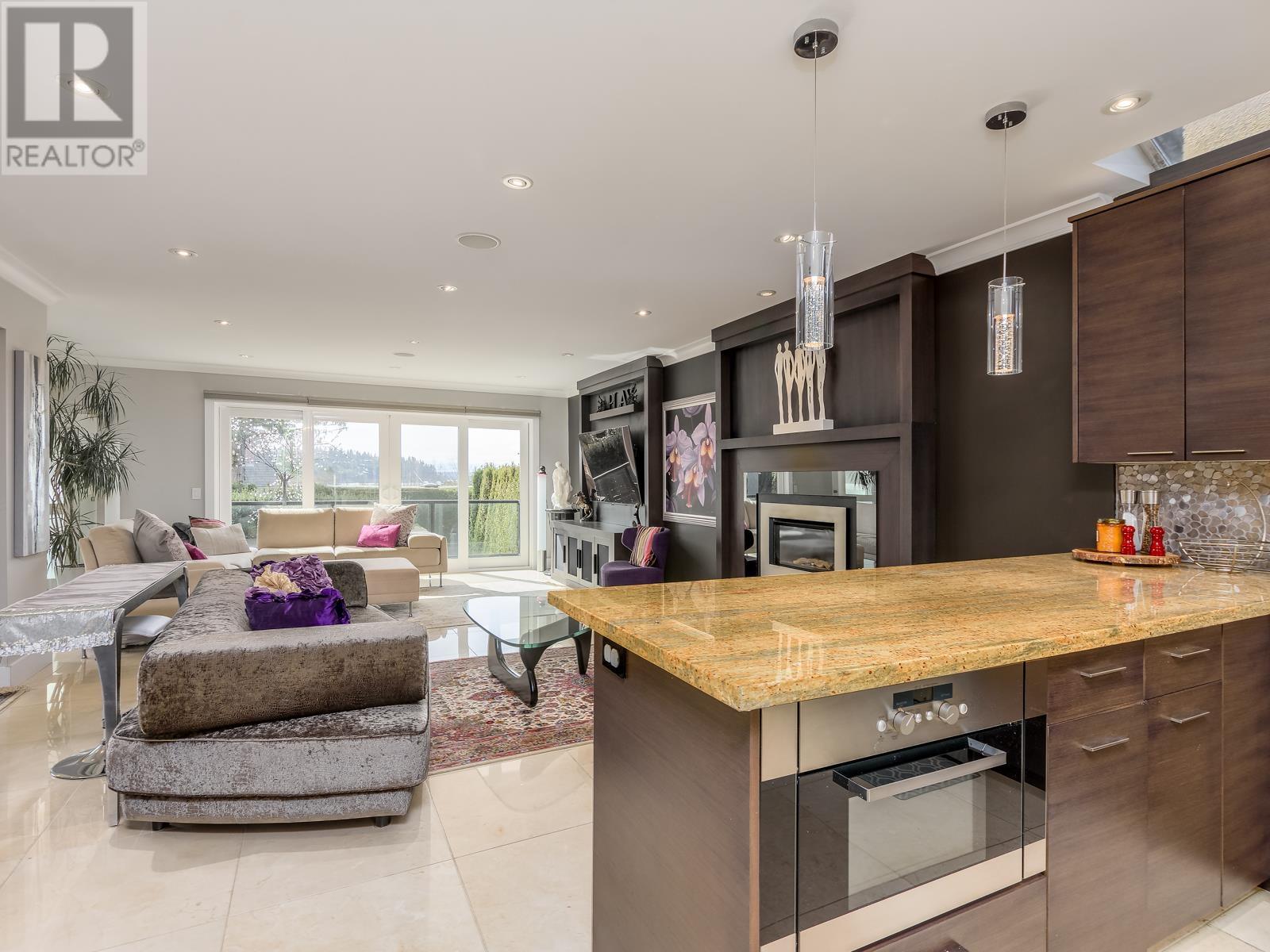 1235 Keith Road, West Vancouver, British Columbia  V7T 1N1 - Photo 5 - R2993150