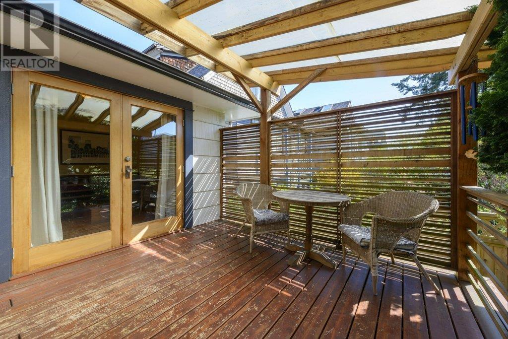 104 E 24 Avenue, Vancouver, British Columbia  V5V 1Z4 - Photo 13 - R2994574