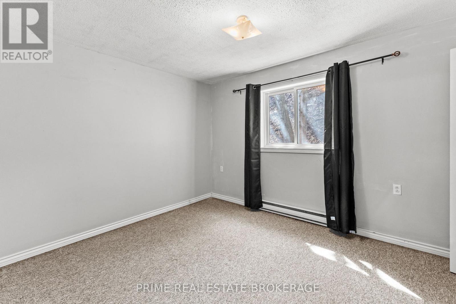 412 Ross Street, Huron-Kinloss, Ontario  N0G 2H0 - Photo 17 - X12105717