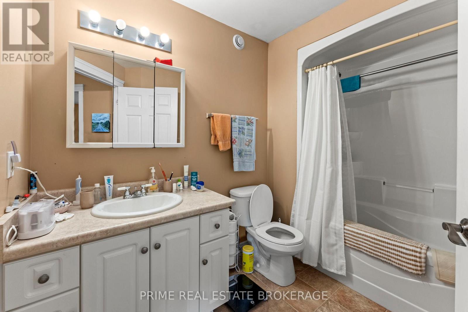 412 Ross Street, Huron-Kinloss, Ontario  N0G 2H0 - Photo 25 - X12105717