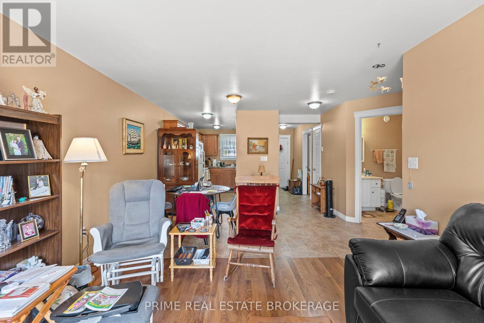 412 Ross Street, Huron-Kinloss, Ontario  N0G 2H0 - Photo 30 - X12105717