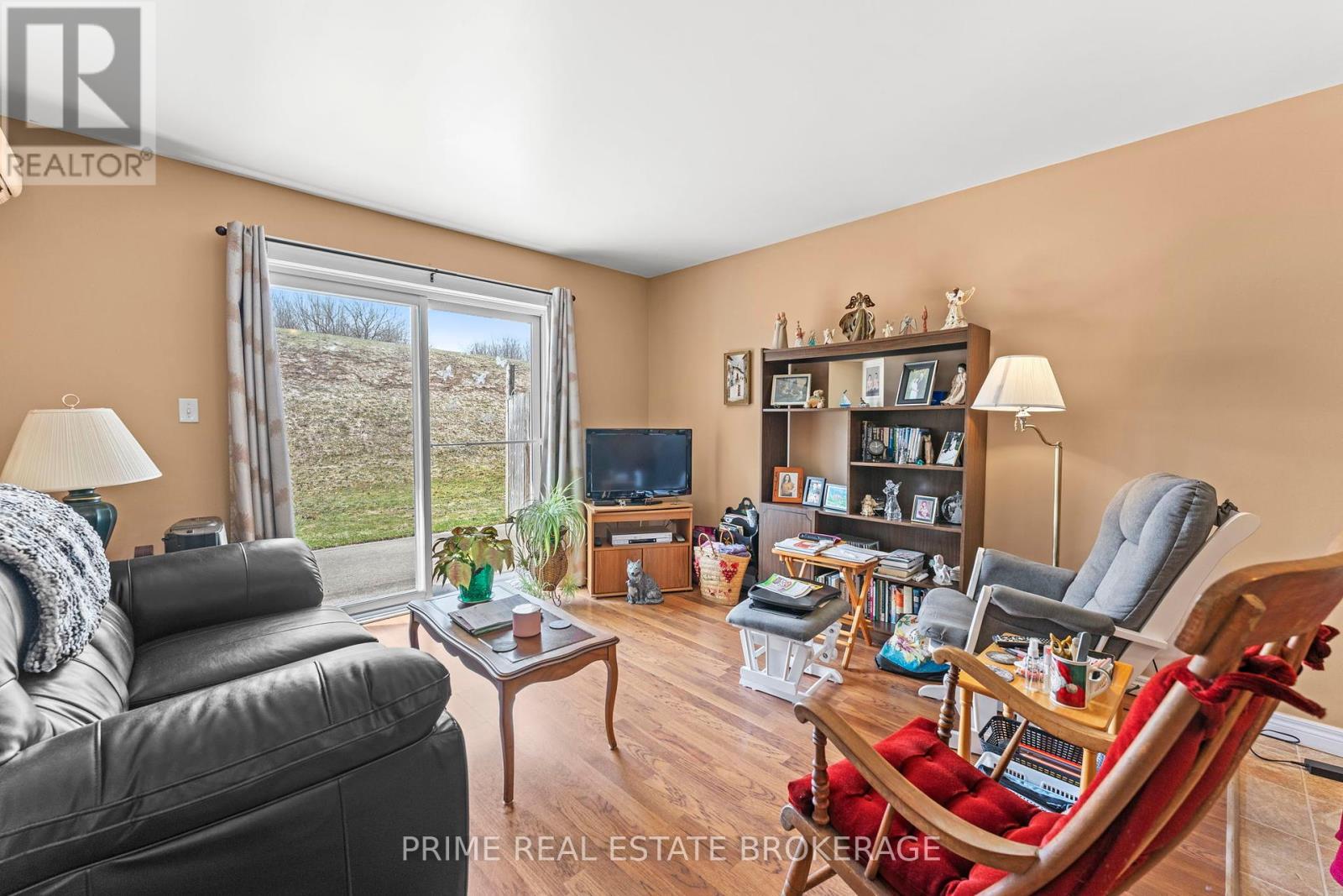 412 Ross Street, Huron-Kinloss, Ontario  N0G 2H0 - Photo 31 - X12105717