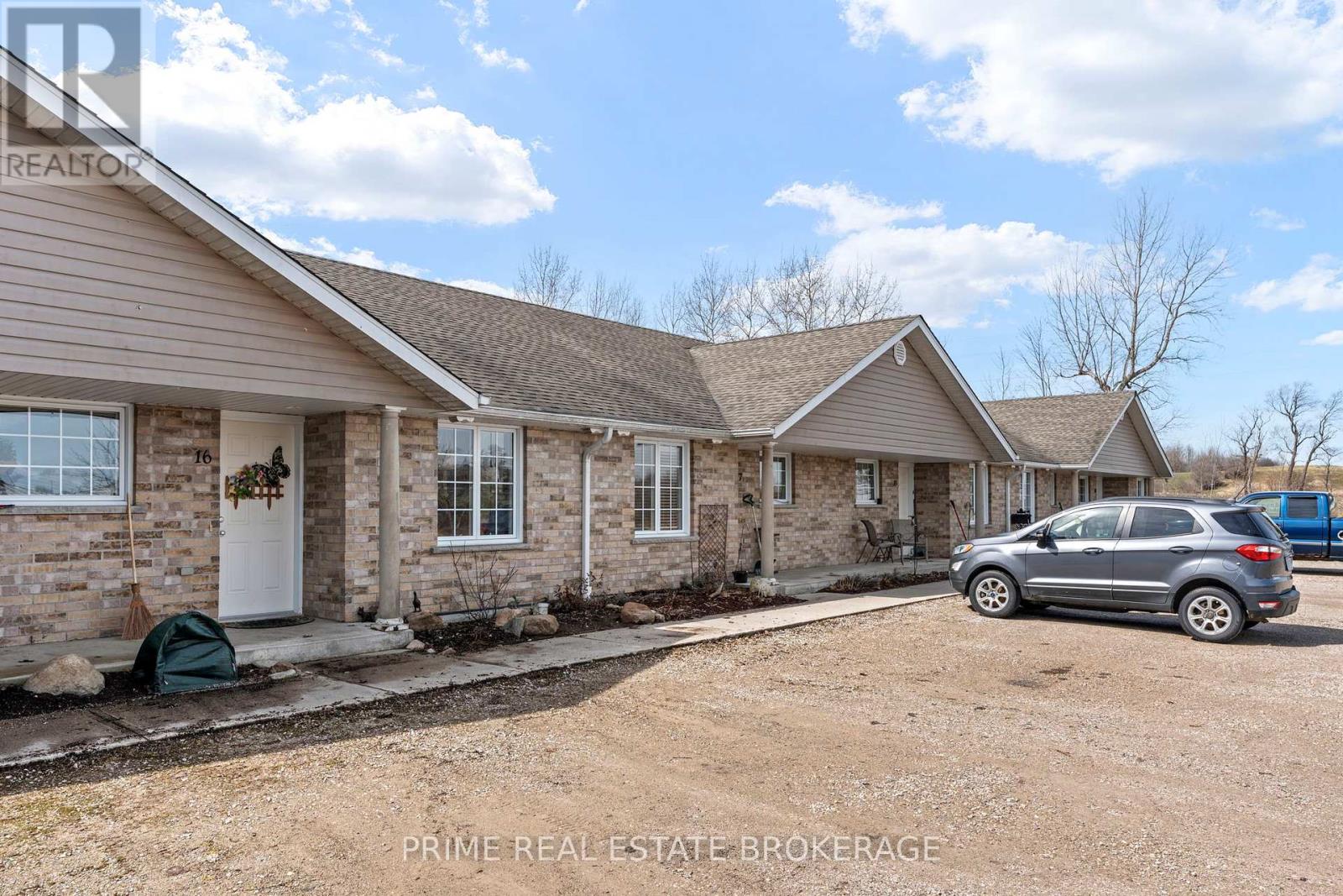 412 Ross Street, Huron-Kinloss, Ontario  N0G 2H0 - Photo 4 - X12105717
