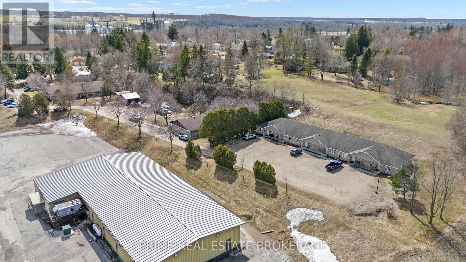 412 Ross Street, Huron-Kinloss, Ontario  N0G 2H0 - Photo 41 - X12105717