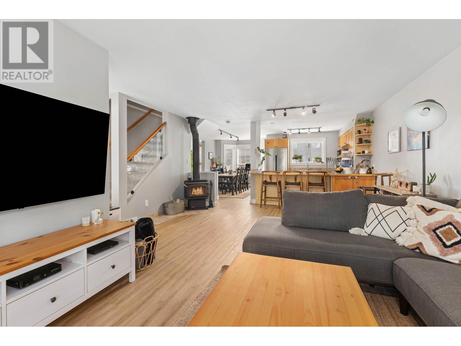 24 7408 Cottonwood Street, Pemberton, British Columbia  V0N 2L1 - Photo 5 - R2994616