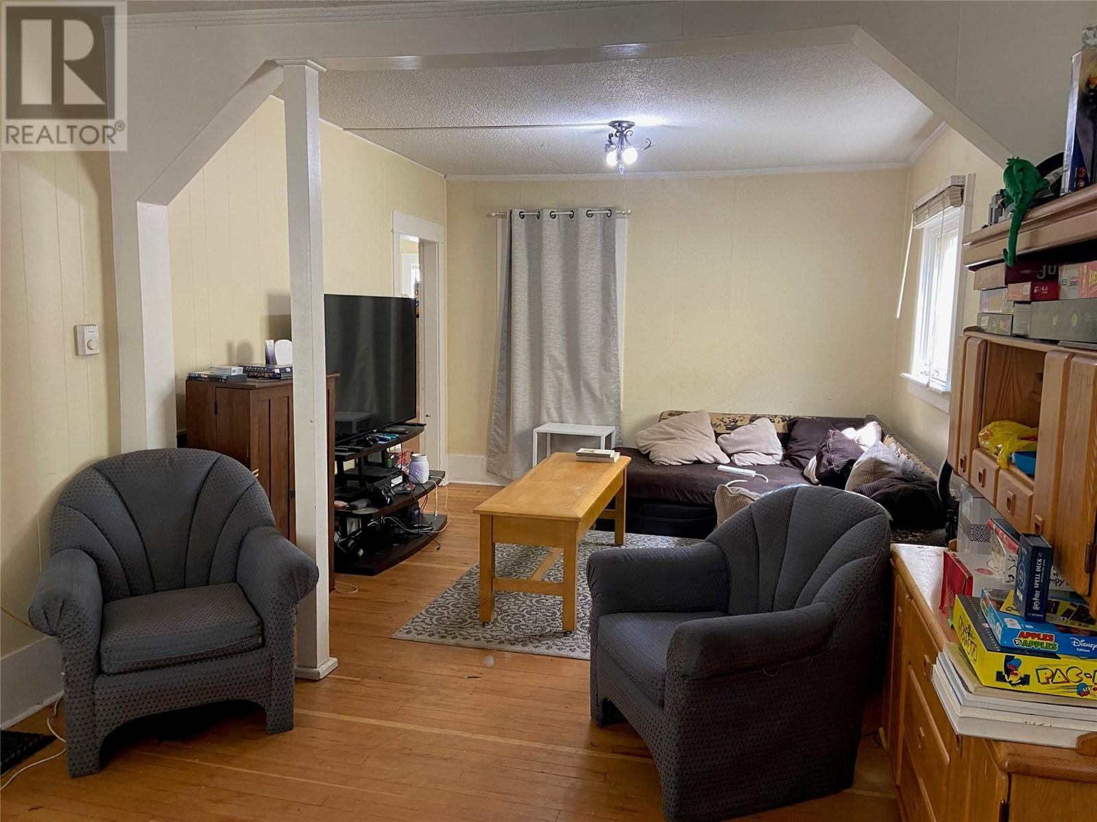 Property at 1205 Green Avenue image 3