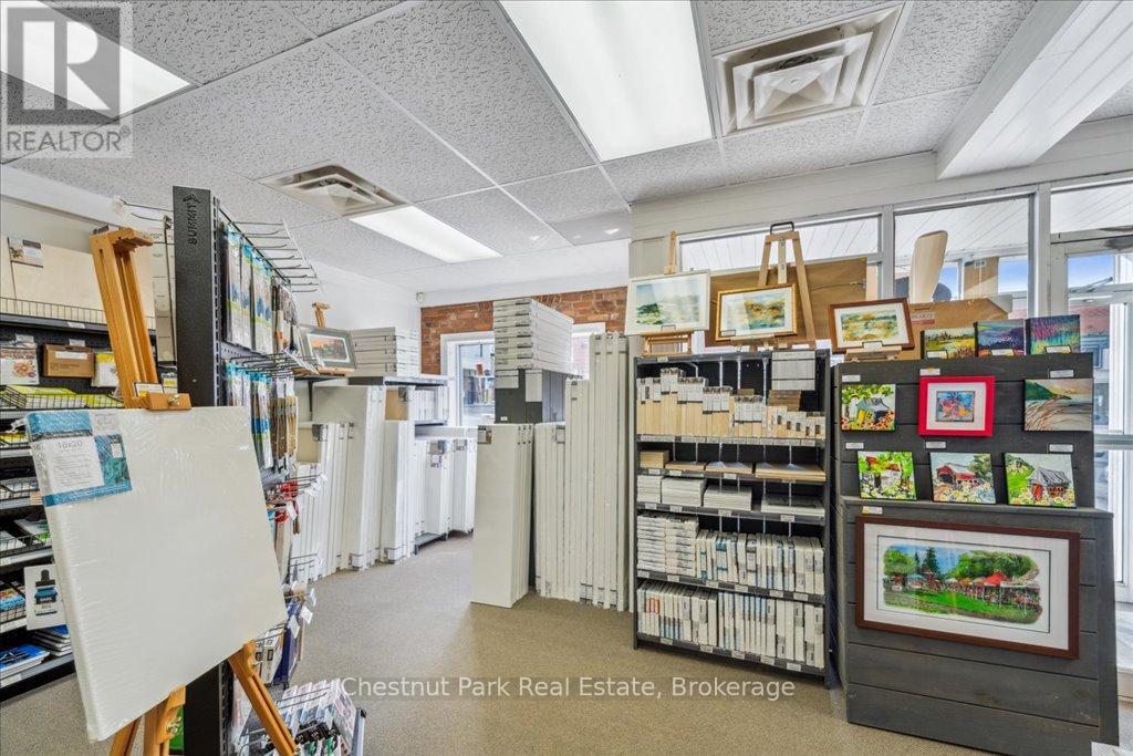 10 Taylor Road, Bracebridge, Ontario  P1L 1S6 - Photo 12 - X12105706