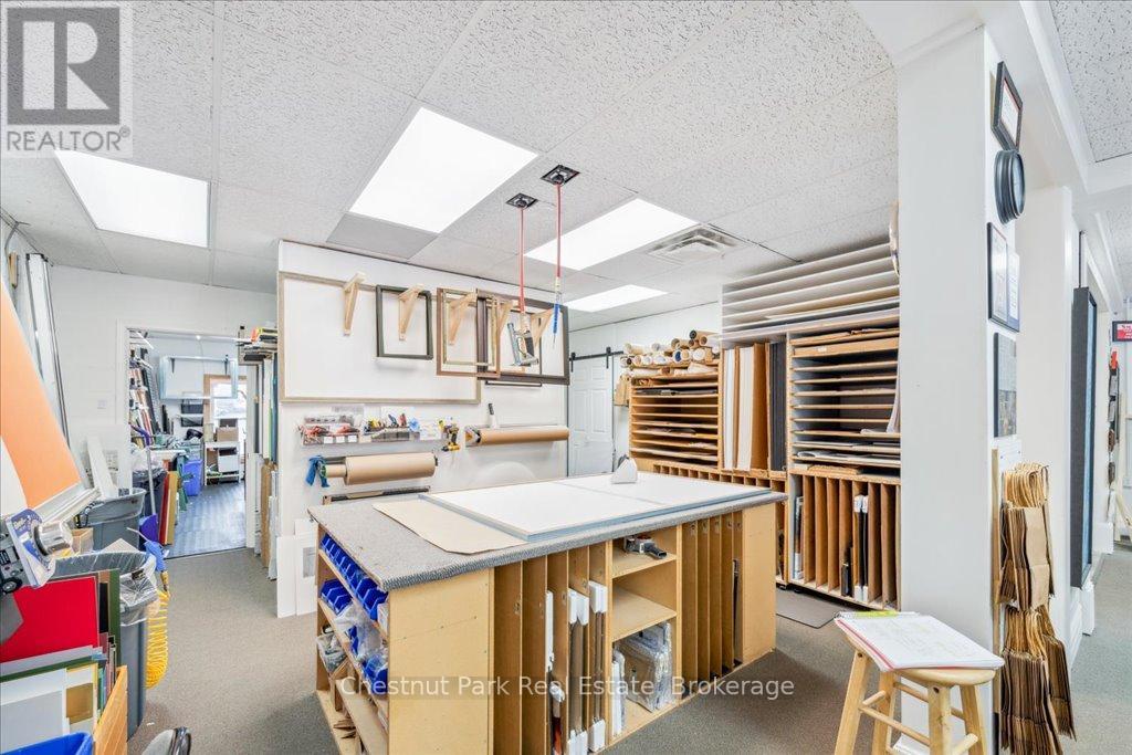 10 Taylor Road, Bracebridge, Ontario  P1L 1S6 - Photo 14 - X12105706